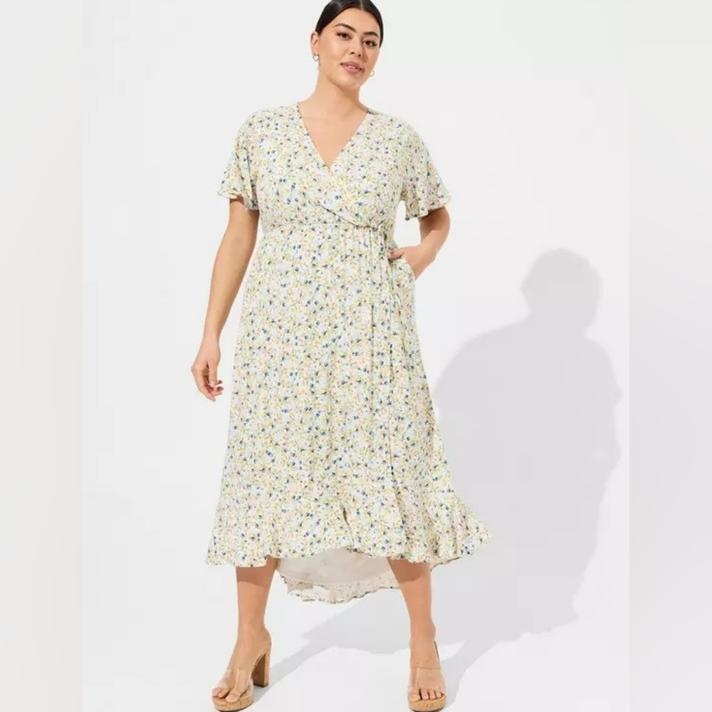 Torrid Maxi Rayon Slub Surplice Wrap Dress Ditzy Floral Plus Size 1X NWT